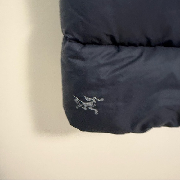 Arc’teryx Piedmont Vest Down Men’s Navy Blue Large - Picture 7 of 9